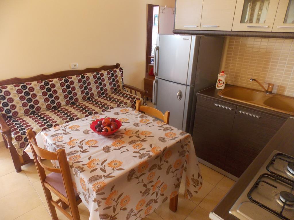 Detjon Beach Apartments Saranda Zewnętrze zdjęcie